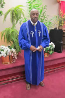 Rev. Joseph Chatten at Sunday worship service